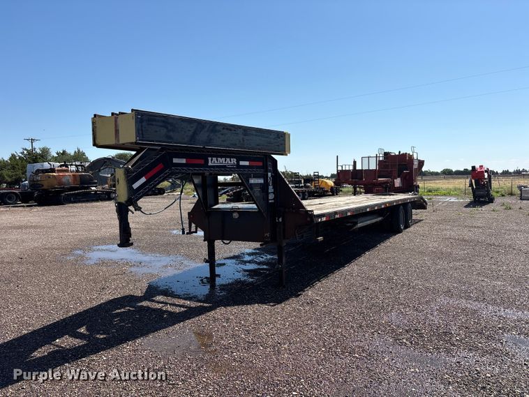 2014 Lamar equipment trailer - FC2494