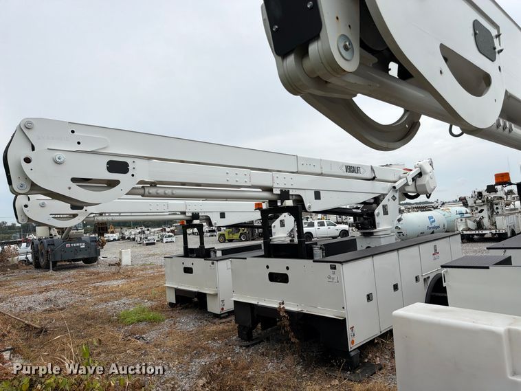 Dakota Bodies 168-LB bucket truck bed - FK3257