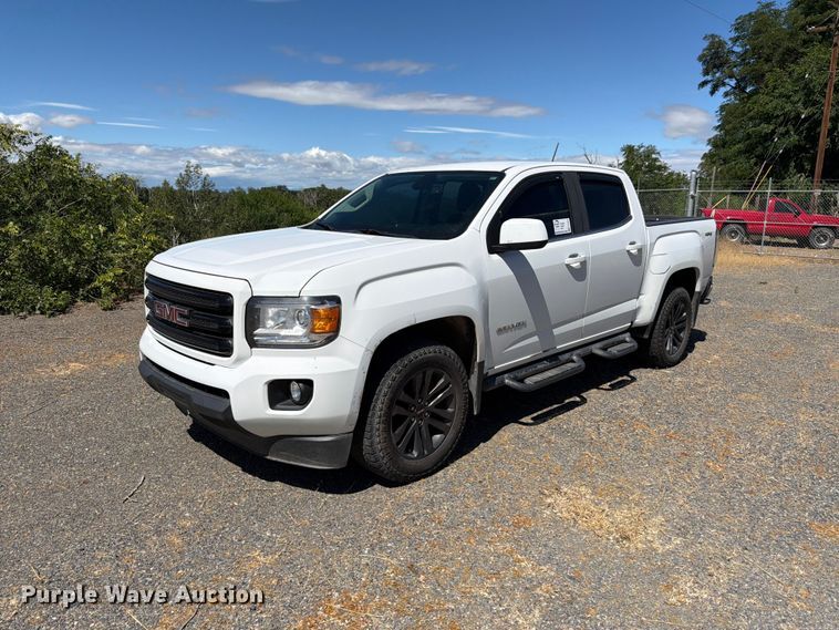 2020 GMC Canyon Crew Cab pickup truck - FK4524