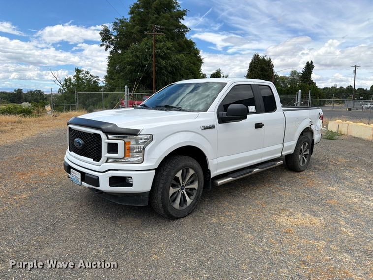 2019 Ford F150 Ext. Cab pickup truck - FK4530