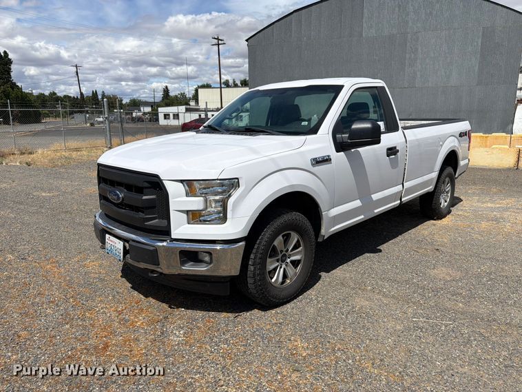 2017 Ford F150 pickup truck - FK4531