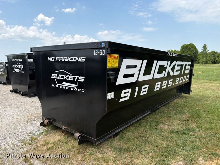 Roll-off dumpster - FN2538