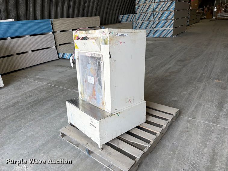 Harbil 5000000 Paint Mixer - MQ9063
