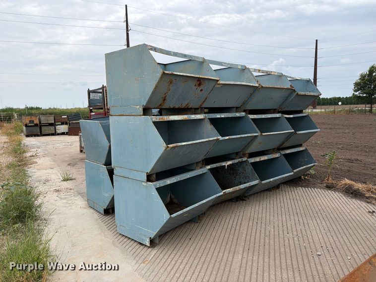 (23) storage bins - MZ9782