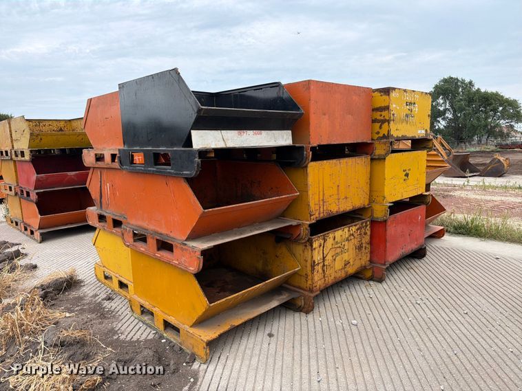 (20) storage bins - MZ9783