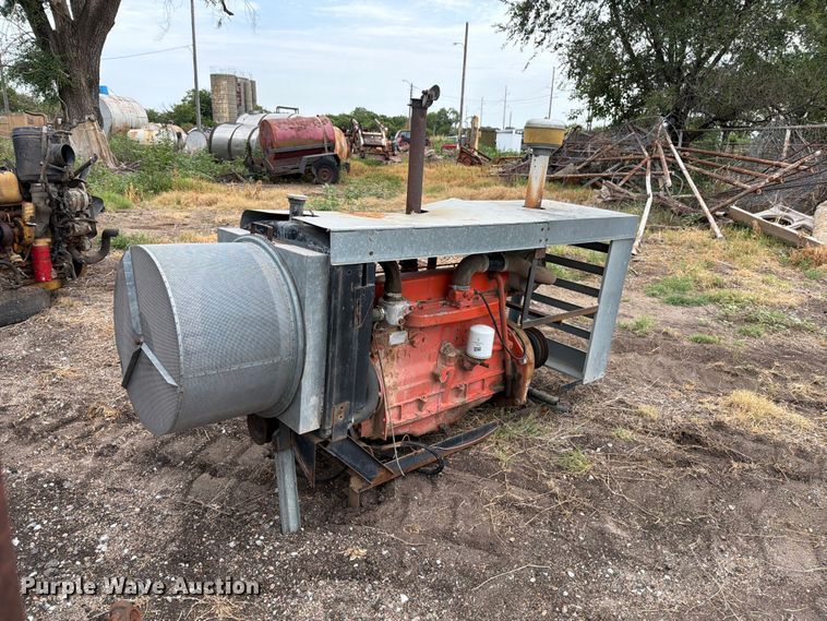 Allis-Chalmers 2800 engine - MZ9802