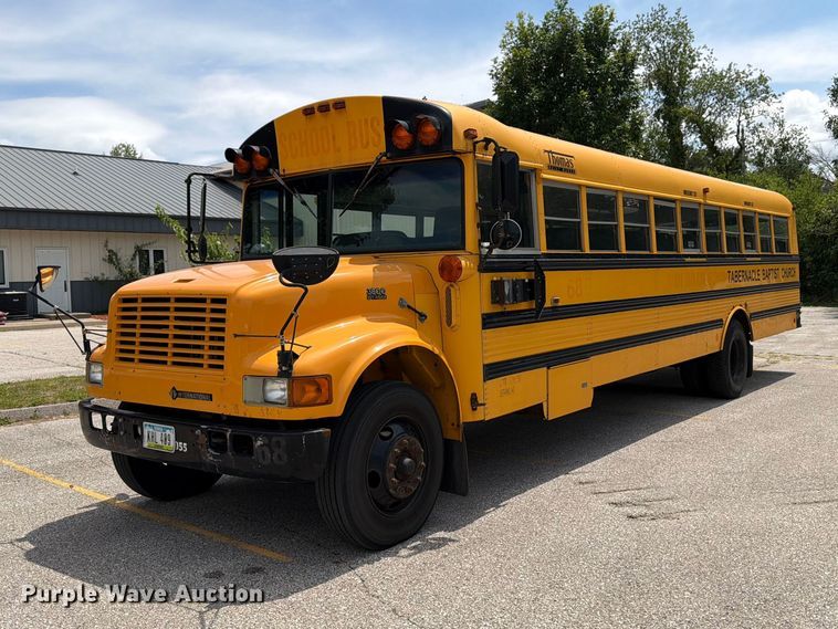 1997 International 3800 school bus - OE9650