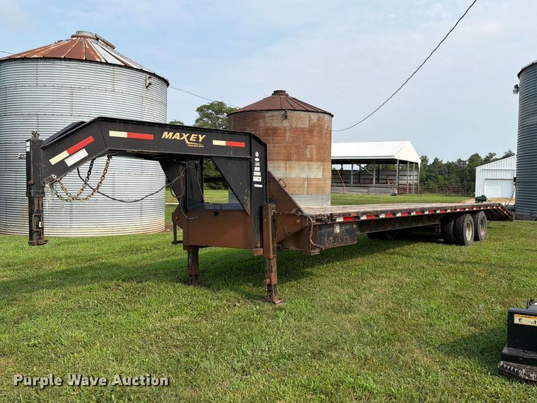 2013 Maxey Trailers Mfg equipment trailer - OE9662