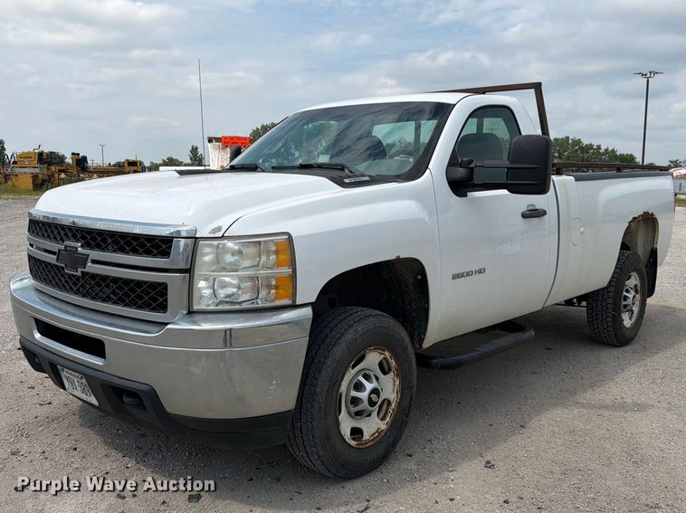 2011 Chevrolet Silverado 2500HD pickup truck - DN6703