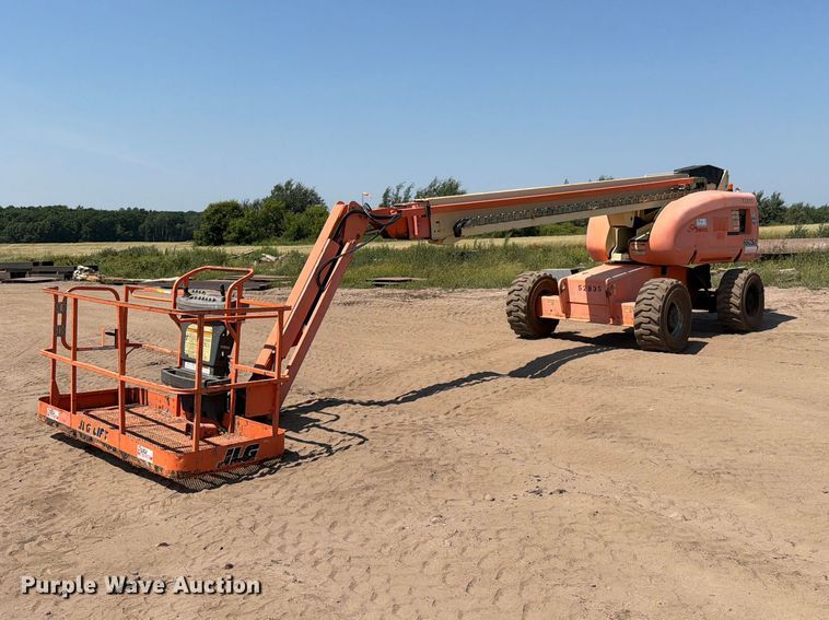 2000 JLG 660SJ boom lift - DV8521