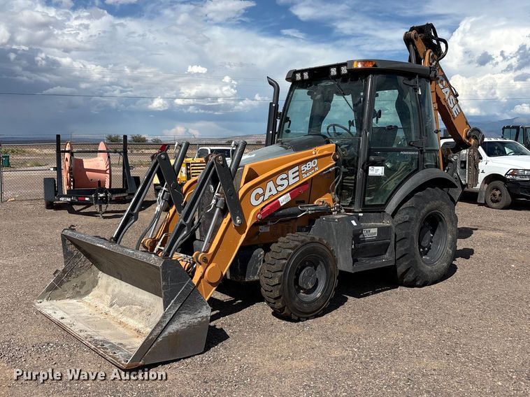 2021 Case 580 Super N backhoe - EF6326