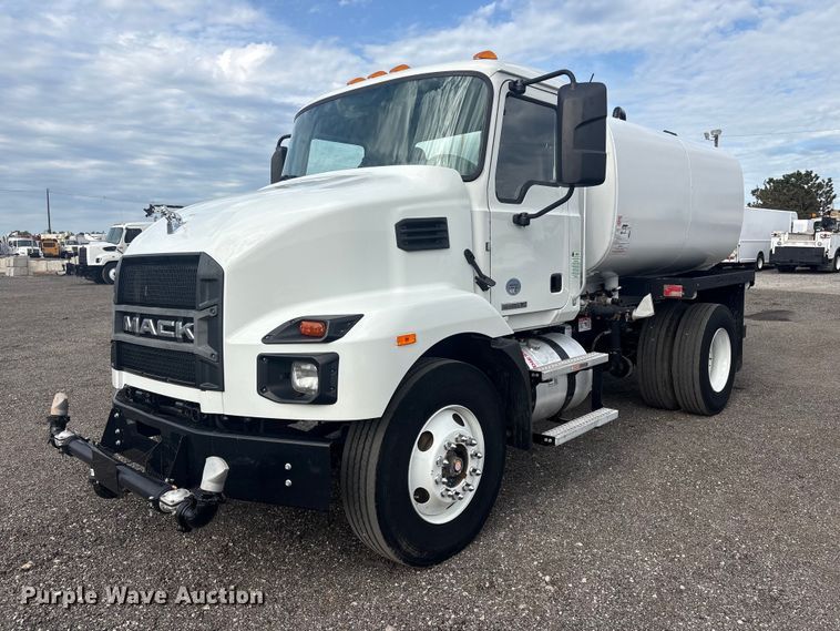 2023 Mack MD water truck - EG9044