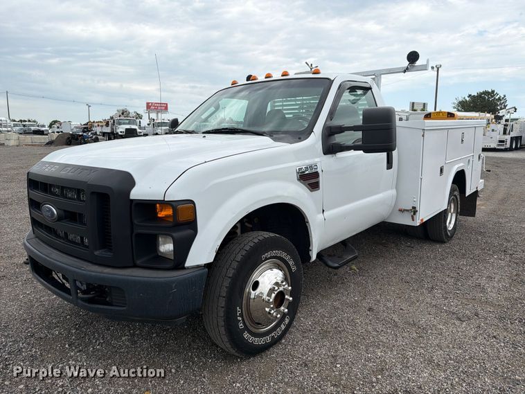 2008 Ford F350 Super Duty utility bed pickup truck - EG9293