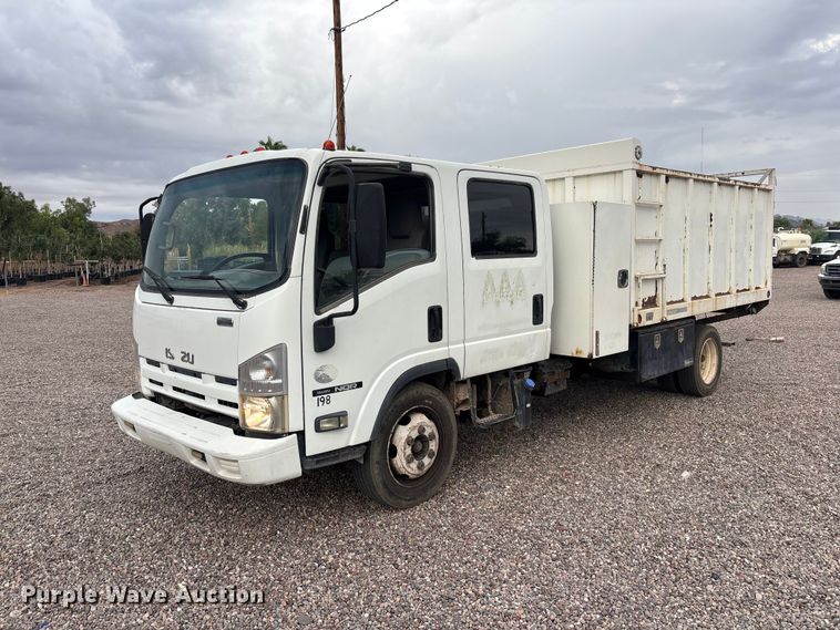 2011 Isuzu NRR Crew Cab dump truck - EL2540