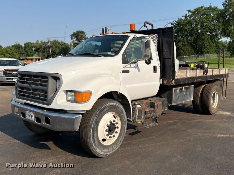 2001 Ford F650 Super Duty dump flatbed truck - EO8650