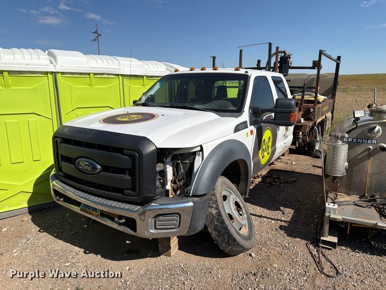 2013 Ford F550 vacuum truck - ER1895