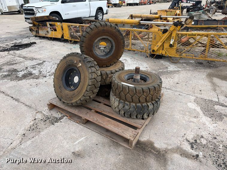 (6) tires and wheels - ES6521