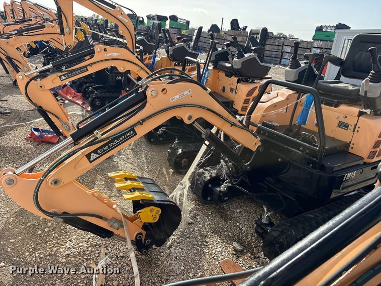 2024 Erie EM15 mini excavator - ET0149