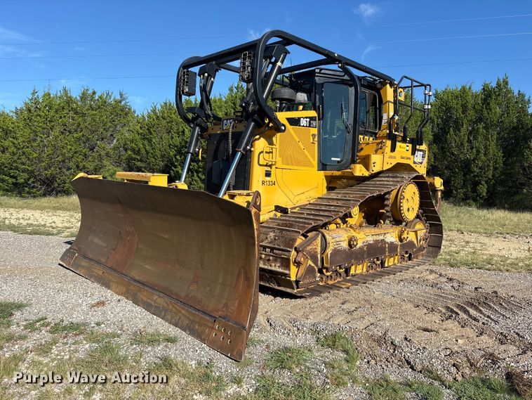 2019 Caterpillar D6T XW dozer - ET0337