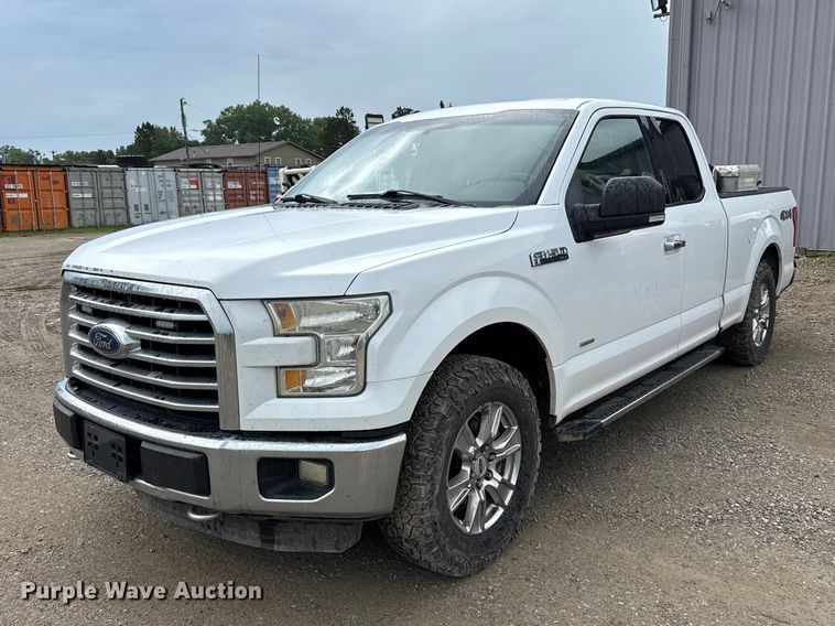 2015 Ford F150 XLT Ext. Cab pickup truck - EV6036
