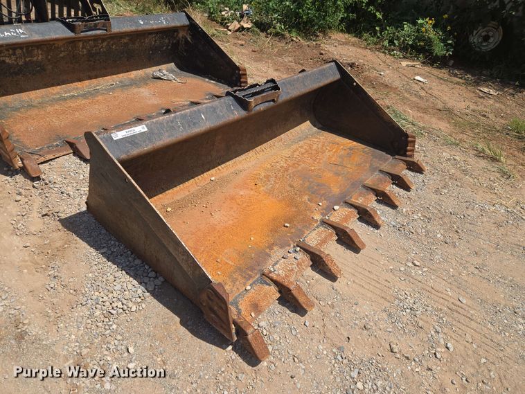 skid steer bucket - EW8535