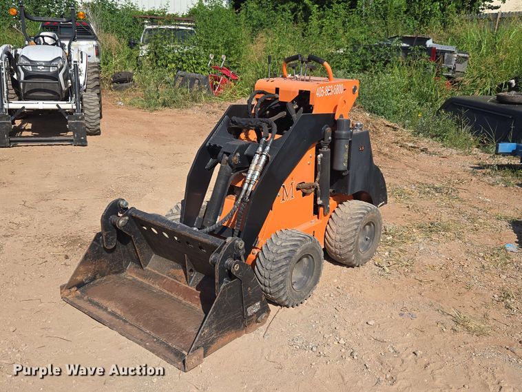 2020 McLaughlin Bush Ranger H compact utility loader - EW8550