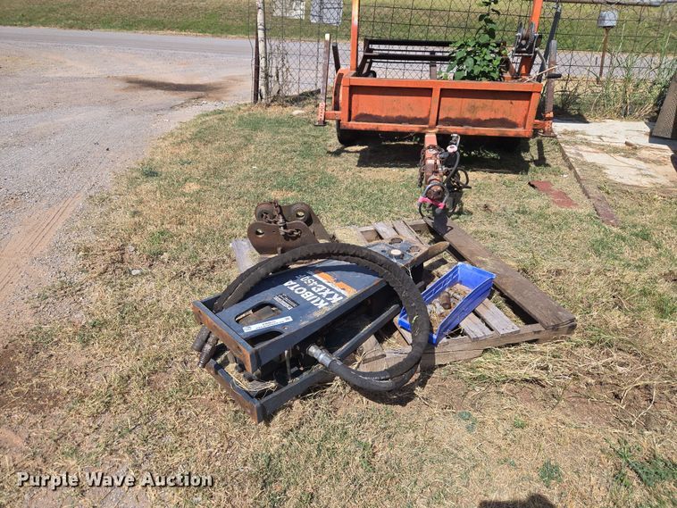 Kubota KXB450F breaker - EW8615
