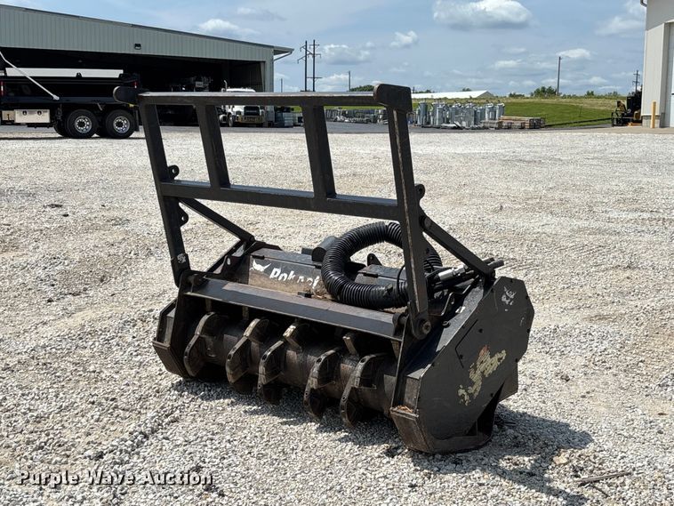 Bobcat skid steer mulcher - FC1974