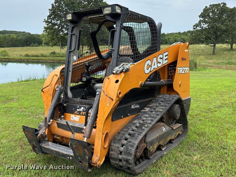 2017 Case TR270 tracked skid steer loader - FC2000