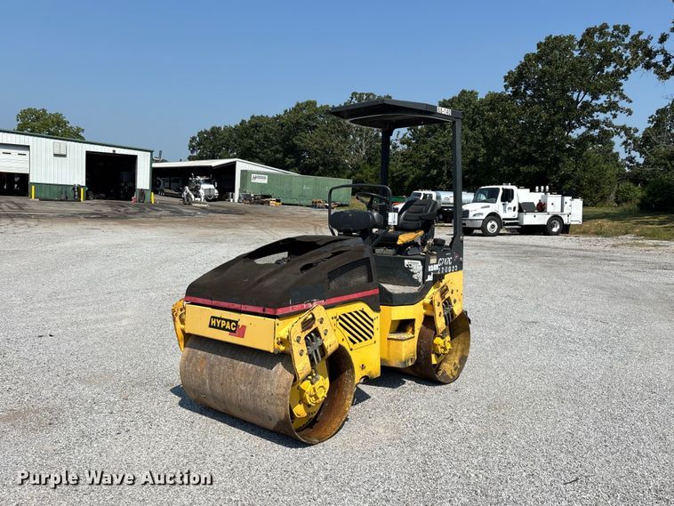 Hypac C747C double drum vibratory roller - FG0552