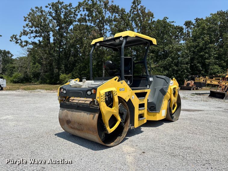 2015 Bomag BW 161 AD-5 double drum vibratory roller - FG0555