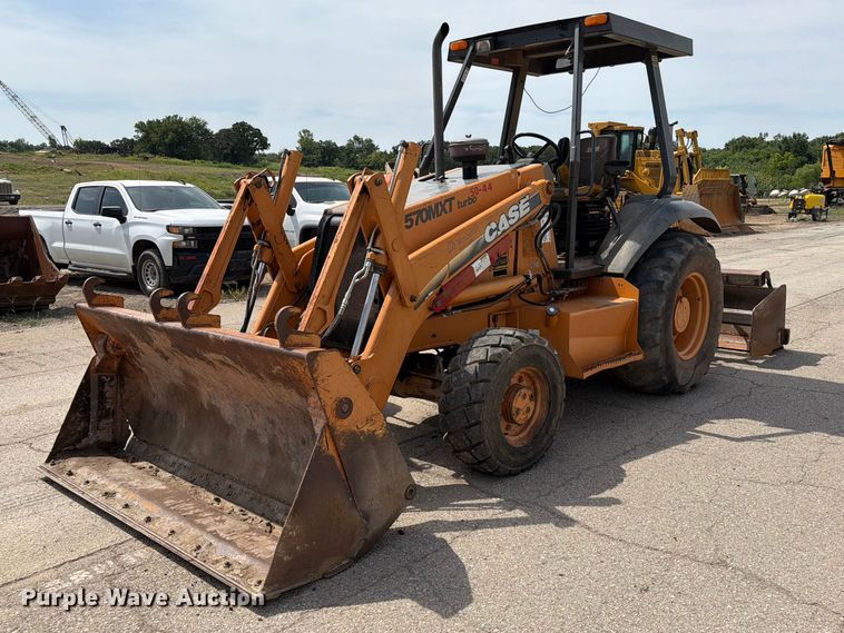 2007 Case 570M XT landscape tractor - FI0315