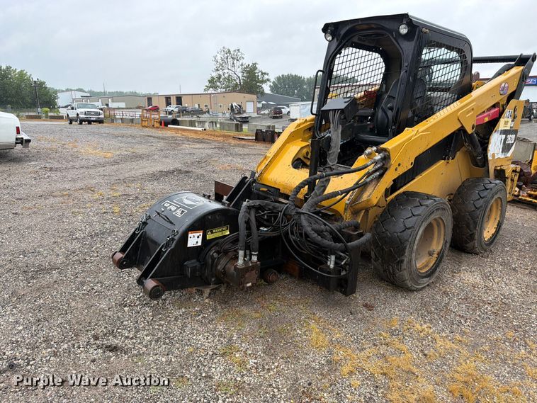 Coneqtec Universal AP450HD skid steer cold planer - FK3170