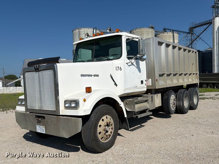 1998 Western Star 4900 dump truck - FK3511