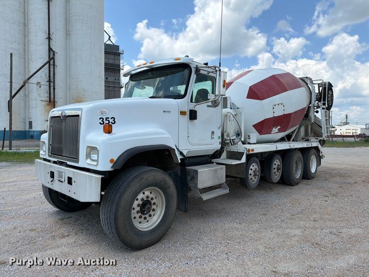 2013 International Paystar ready mix truck - FK3515