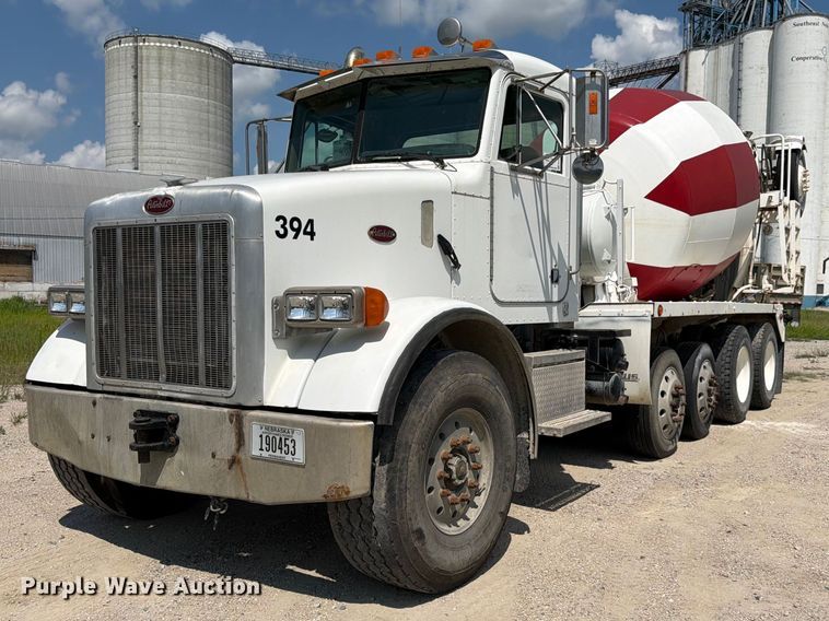 2003 Peterbilt 357 ready mix truck - FK3517