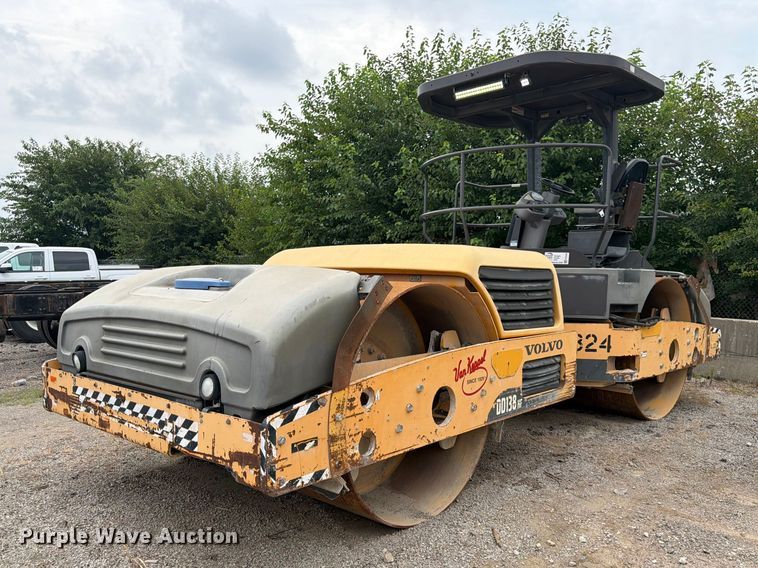 2012 Volvo DD138HF double drum vibratory roller - FK3539
