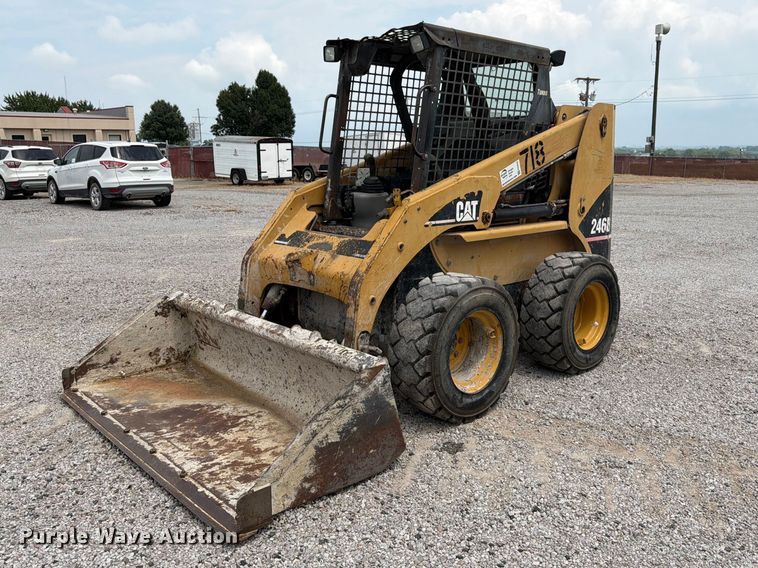 2004 Caterpillar 246B skid steer loader - FK3540