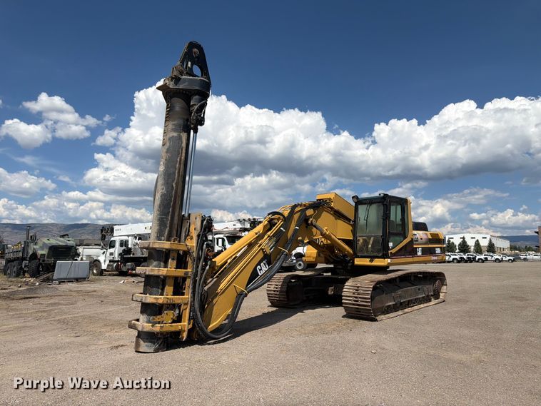 2001 Caterpillar 330B L excavator - FK4551
