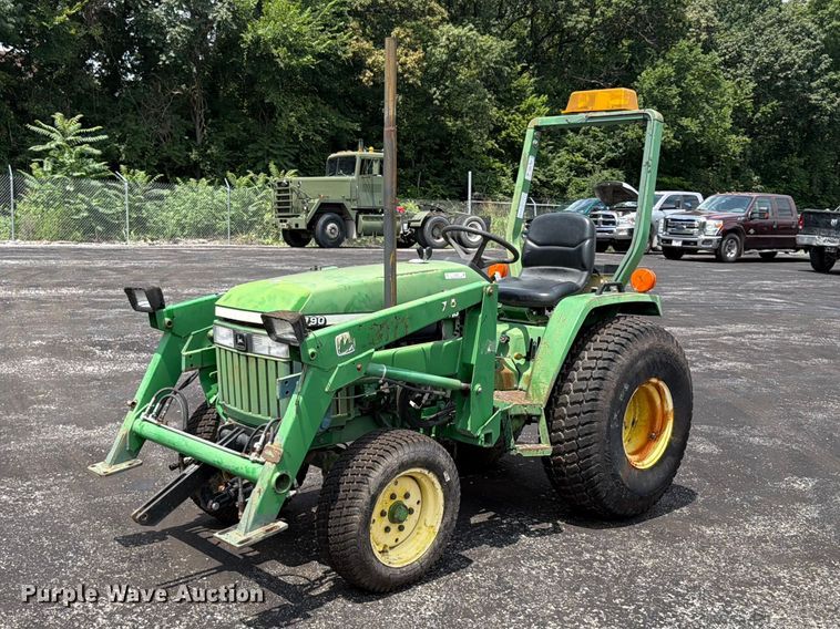 John Deere 790 tractor - FU4529