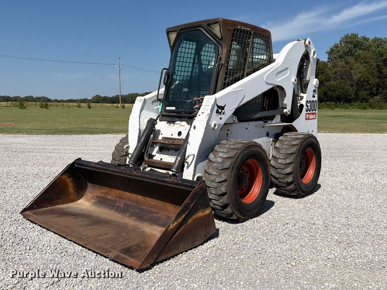 2007 Bobcat S300 skid steer loader - MZ9764