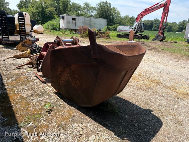 Excavator bucket - OE9630
