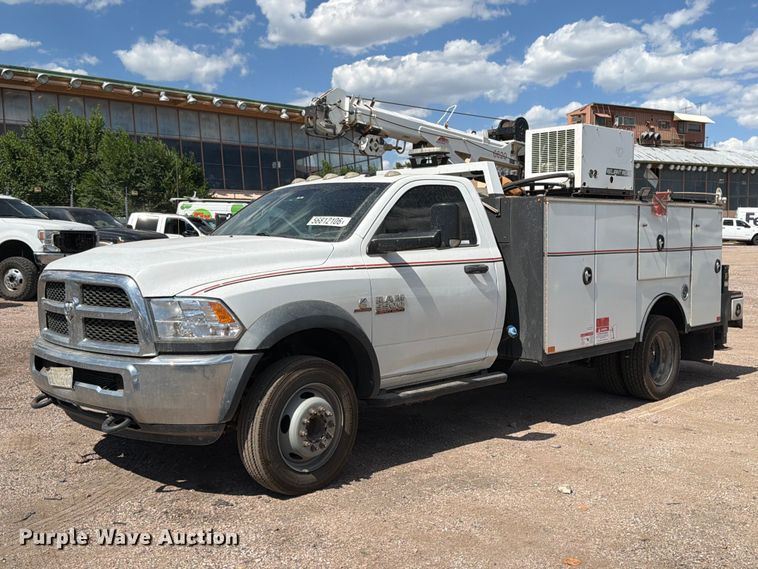 2015 RAM 5500 utility / service truck - YA3825