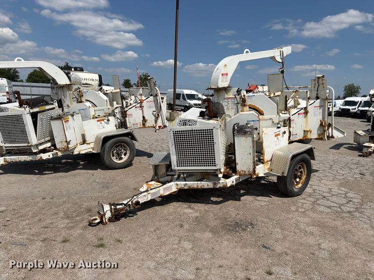 2017 Bandit 200UC wood chipper - YA4040