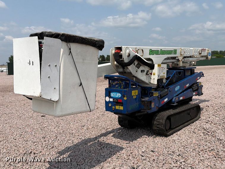 2017 SkyLift MA53TD tracked boom lift - YA4183