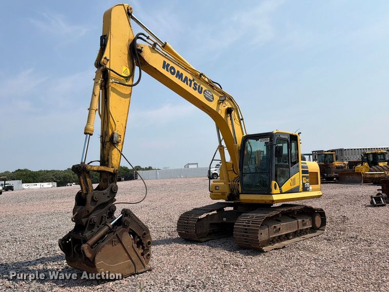 2017 Komatsu PC170LC-10 excavator - YA4273