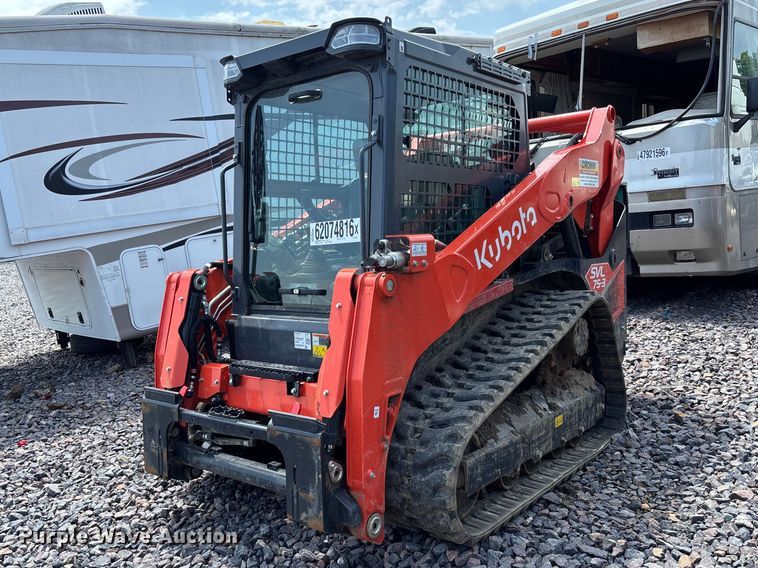 2023 Kubota SVL75-3 tracked skid steer loader - YA4358