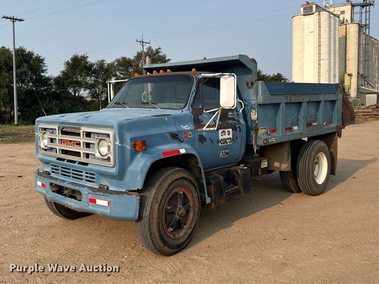 1986 GMC C7000 dump truck - DY3124