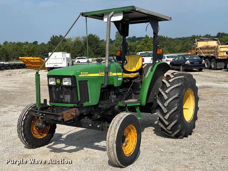 2003 John Deere 5320 tractor - DZ4541