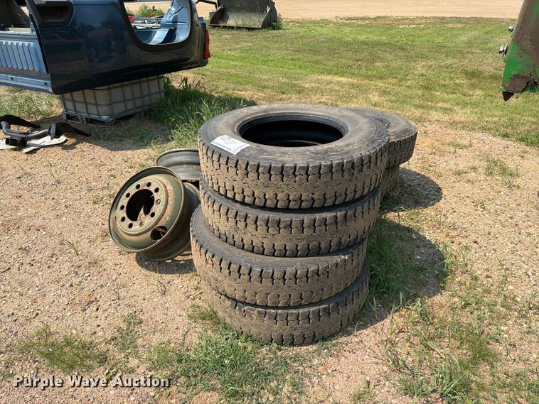 Tires and wheels - EA0391